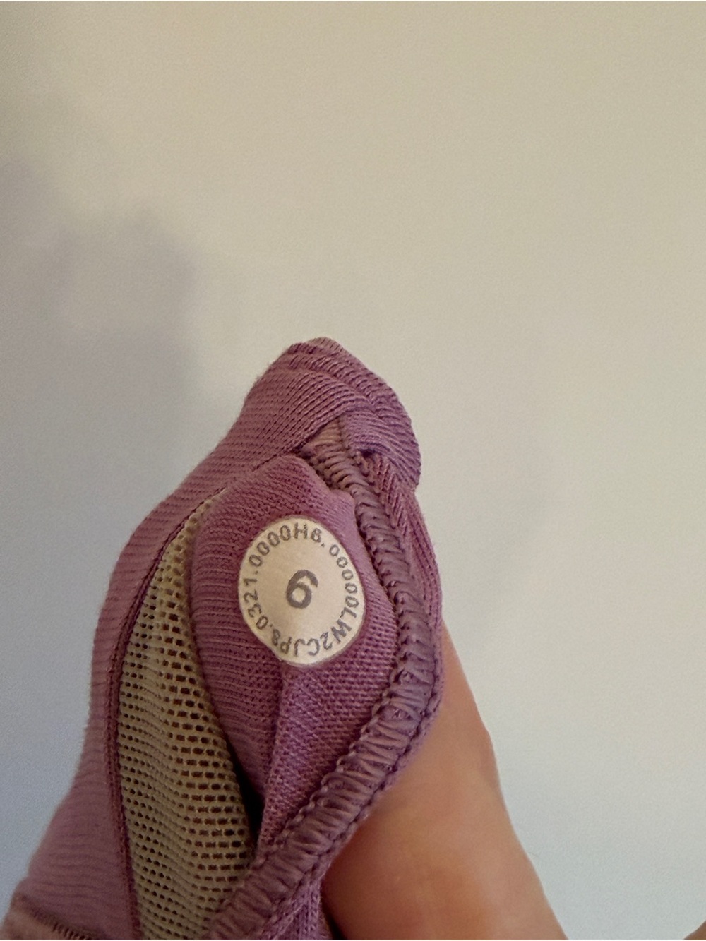 lululemon athletica Dusty Mauve High-Neck Sports Bra size 6 - Picture 3 of 3